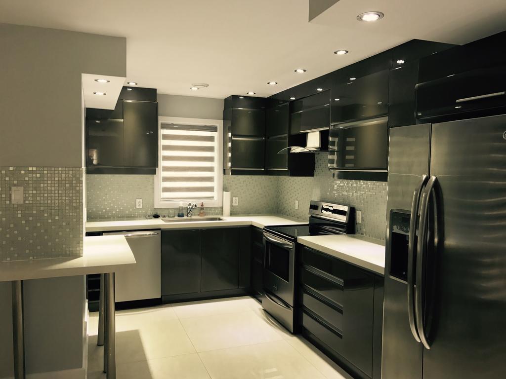 Luxury Two Story Villa Unit D Laval Buitenkant foto